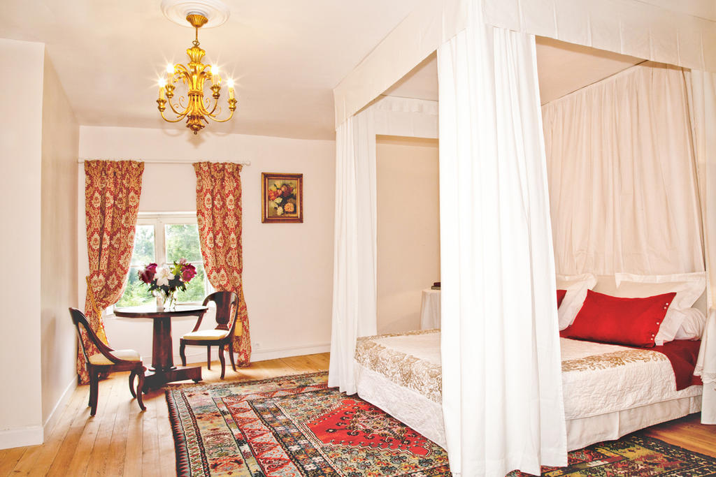 Chateau Lamothe Du Prince Noir - B&B Saint-Sulpice-et-Cameyrac Esterno foto