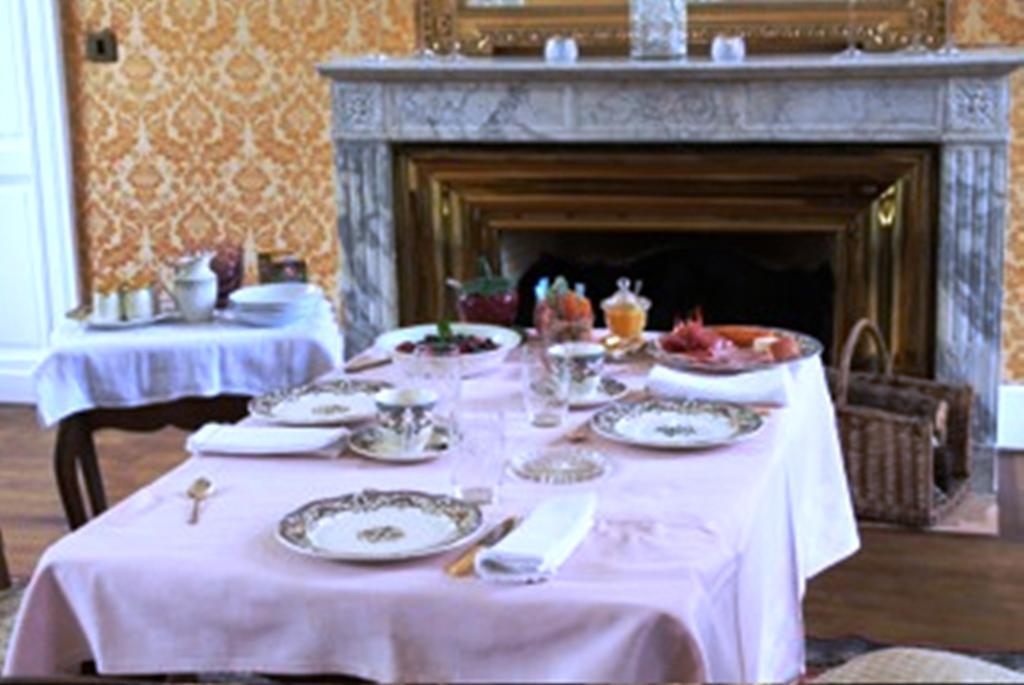 Chateau Lamothe Du Prince Noir - B&B Saint-Sulpice-et-Cameyrac Esterno foto